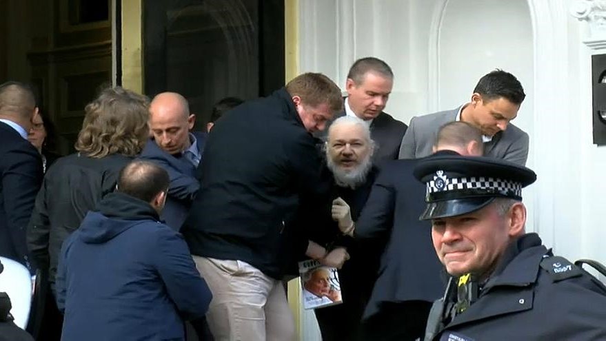 julian assange arrested
